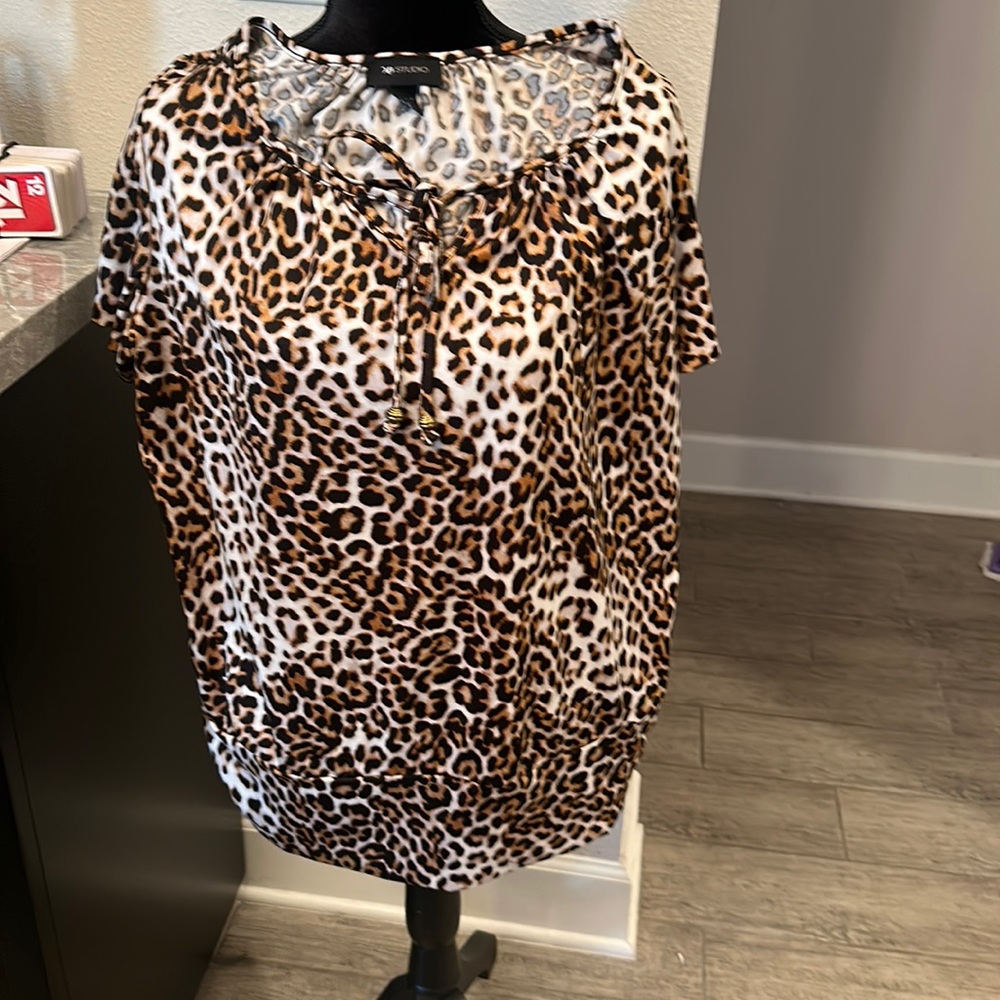 AB studio ladies shirt